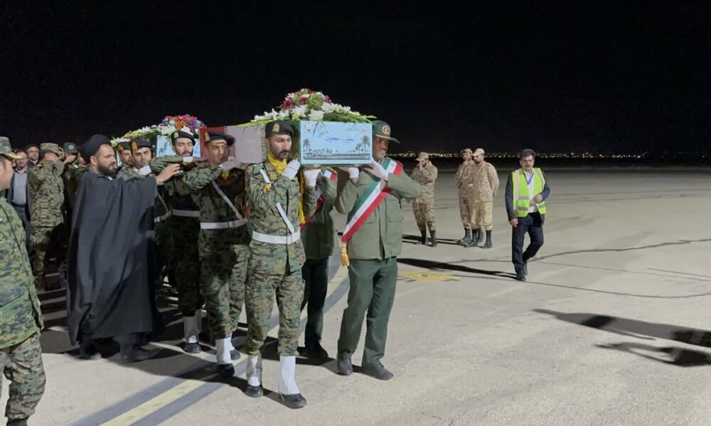 ورود پیکرهای مطهر ۶ شهید گمنام در شهرکرد؛ روایت یک شب سرشار از اشک و افتخار