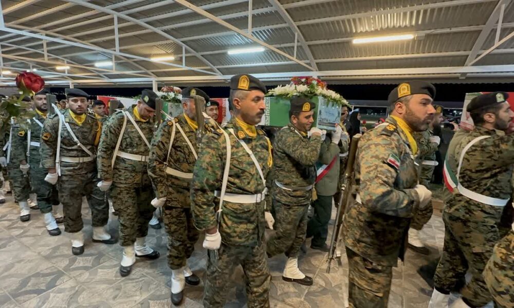 ورود پیکرهای مطهر ۶ شهید گمنام در شهرکرد؛ روایت یک شب سرشار از اشک و افتخار