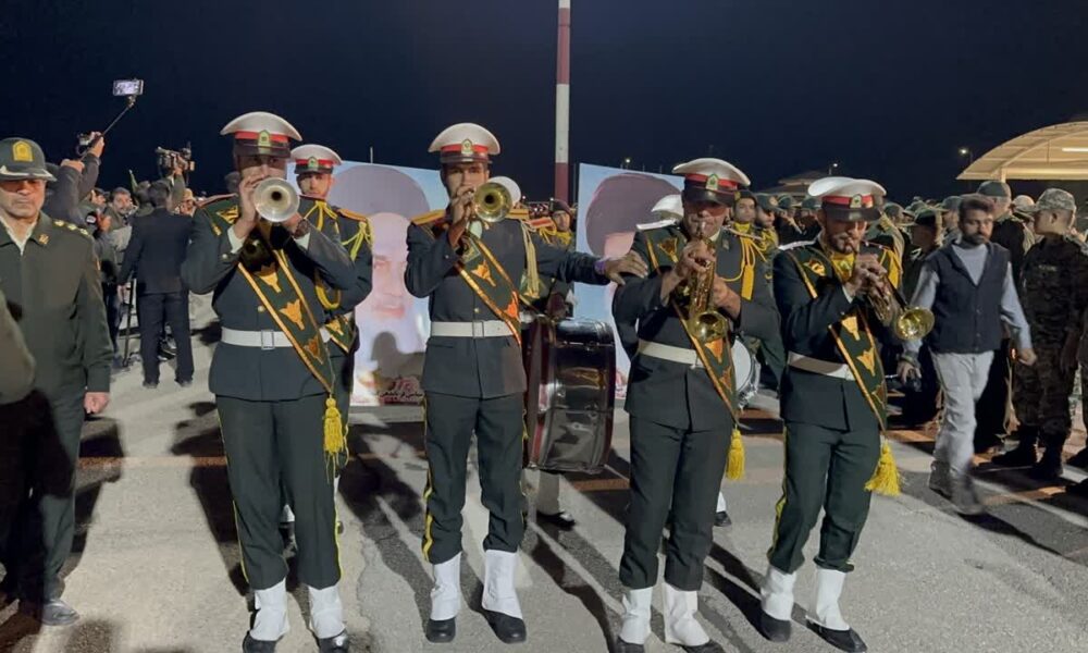 ورود پیکرهای مطهر ۶ شهید گمنام در شهرکرد؛ روایت یک شب سرشار از اشک و افتخار