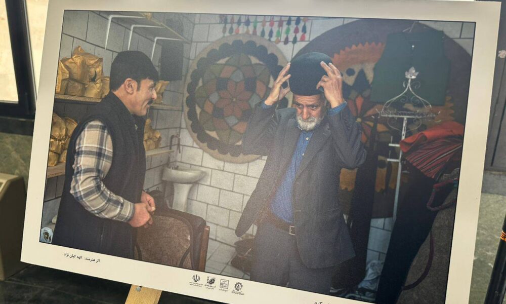 نخستین جشنواره ملی نمد در شهرکرد آغاز بکار کرد 